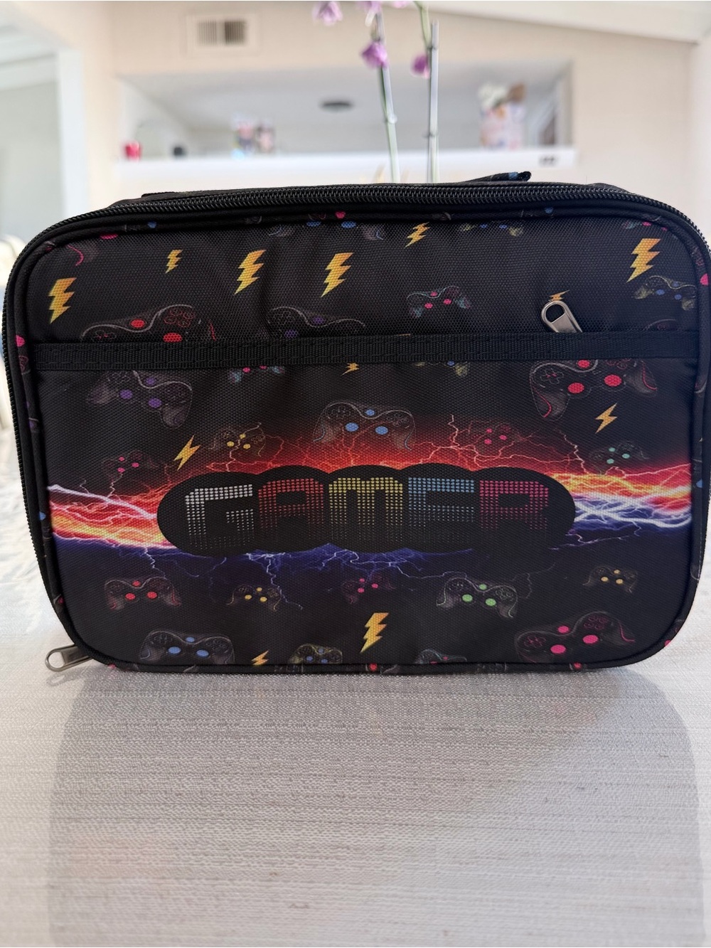 NWOT Gamer kids insulated lunch bag with handle